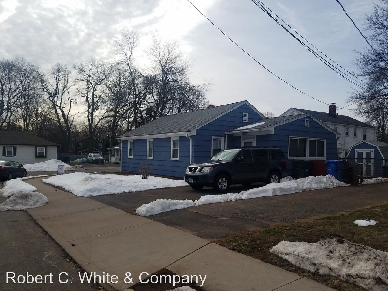 72 Seaman Cir - Photo 3 of 12