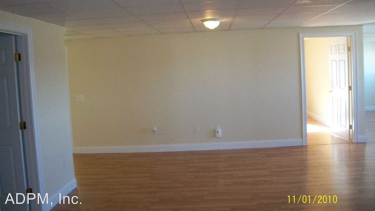 31-1 Railroad Ave - Photo 3 of 6
