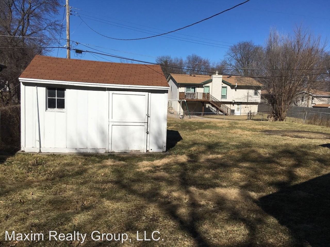 8730 Hamilton St - Photo 2 of 16