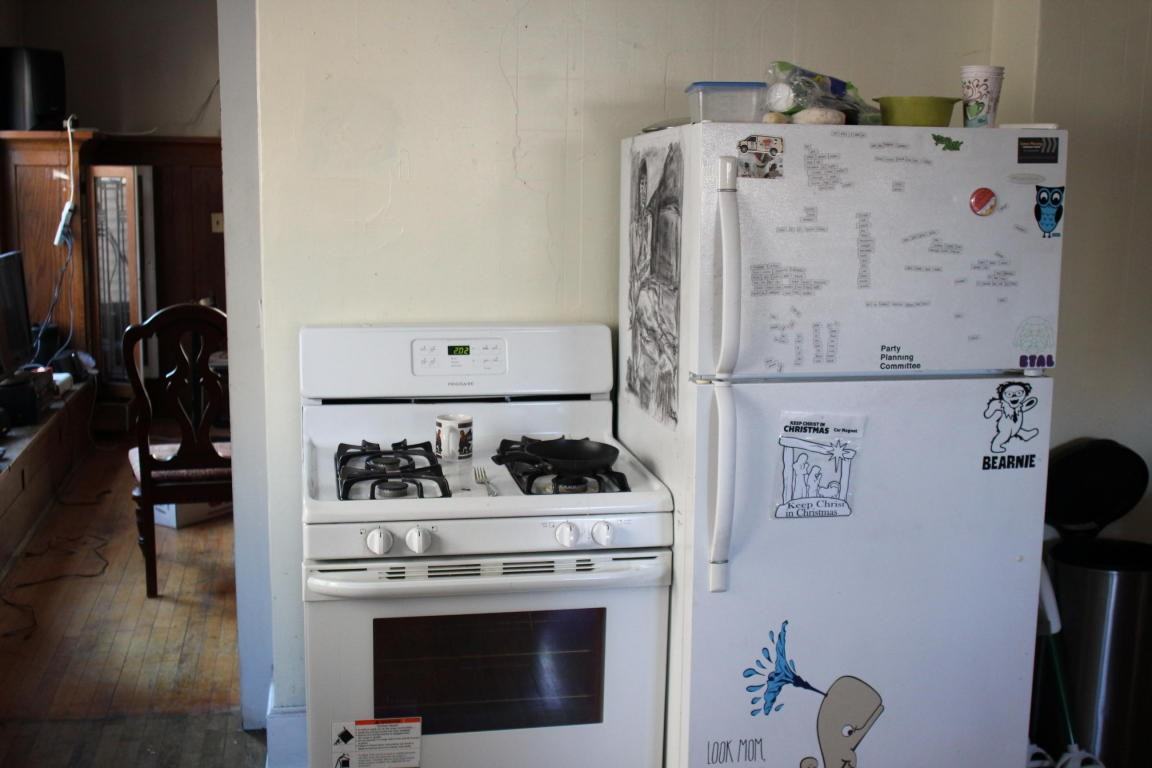 3234-3236 N Oakland Ave - Photo 3 of 15