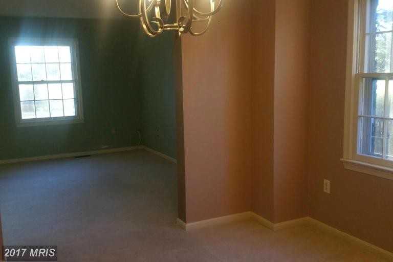 9624 Kanfer Ct - Photo 2 of 11