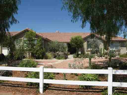 9645 Sweetwater Dr - Photo 3 of 38