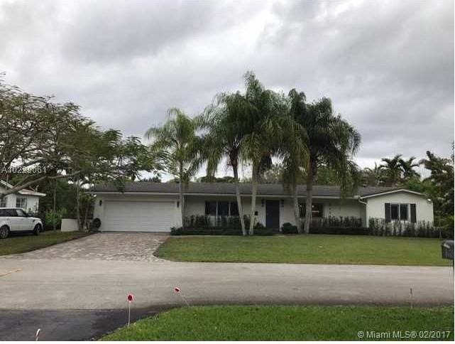 8425 SW 107th St - Photo 2 of 5
