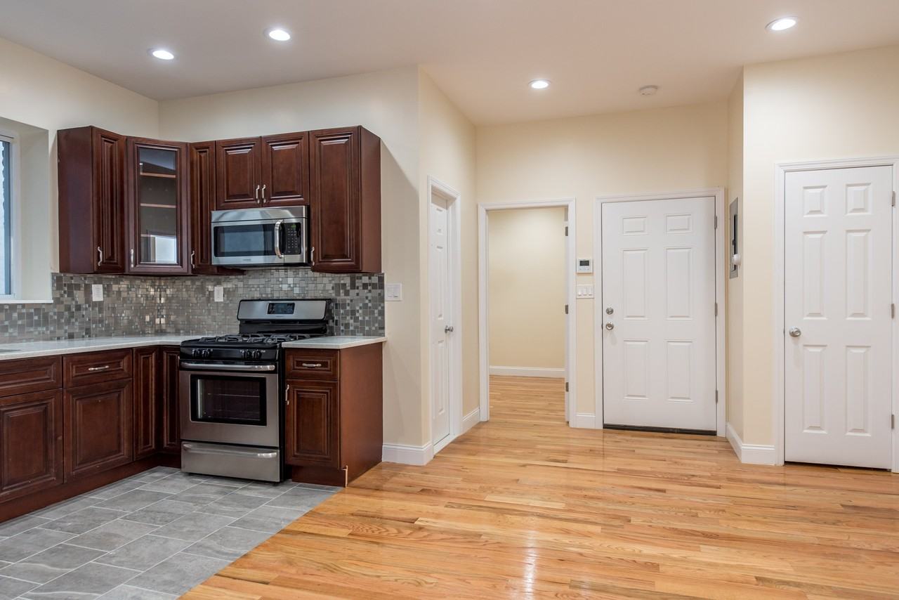 444 Suydam Street #6RRRR