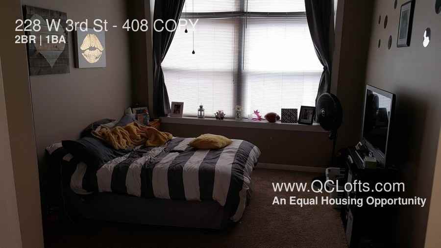 200-298 W 3rd St #408COPY - Photo 3 of 26