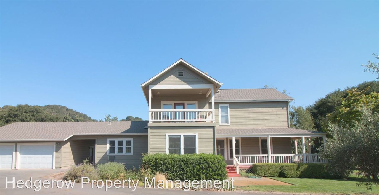 1210 Darms Ln - Photo 2 of 5