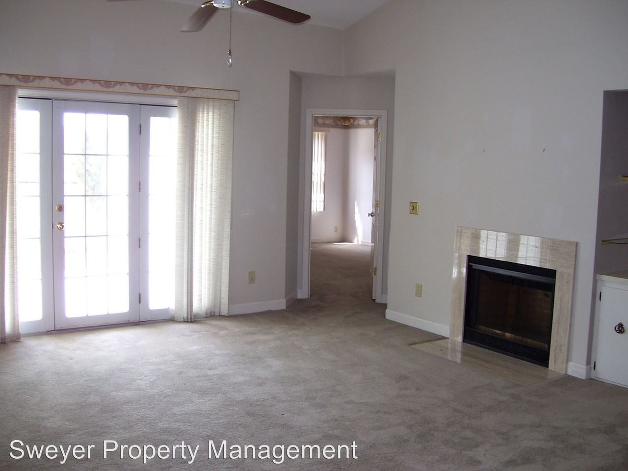 3009 Remington Dr - Photo 2 of 8