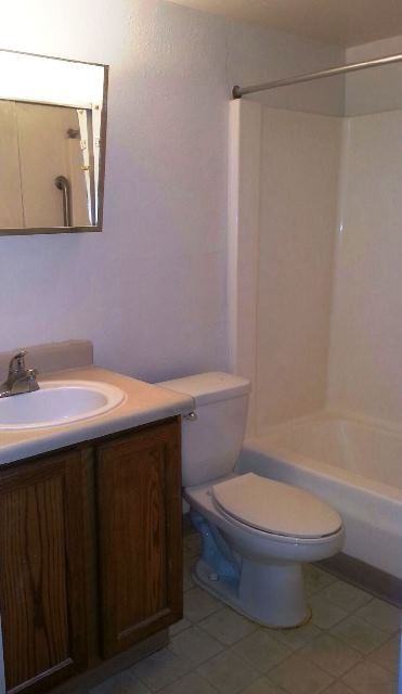 Park Terrace I - Photo 2 of 8