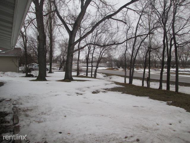 324 6th St - Photo 3 of 30