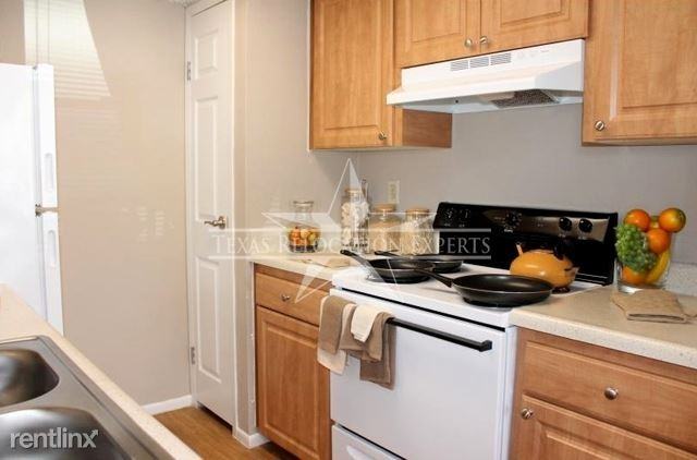 410 and Evers Apartments 410 Nw Loop 410 At Evers Rd, San Antonio, TX