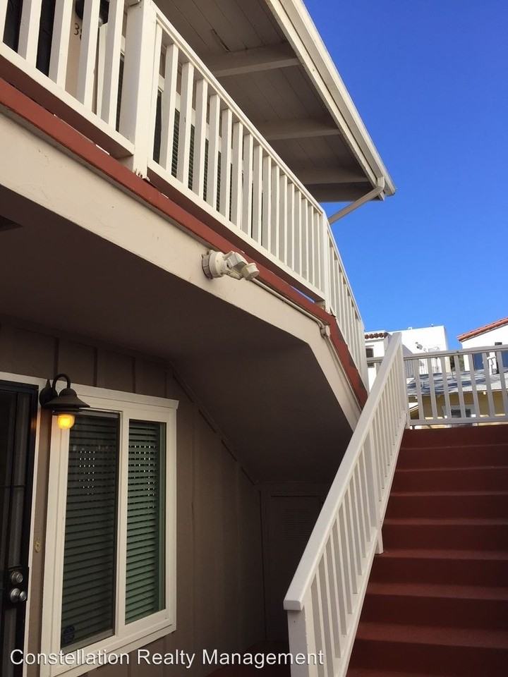 388 Rosecrans St - Photo 3 of 25