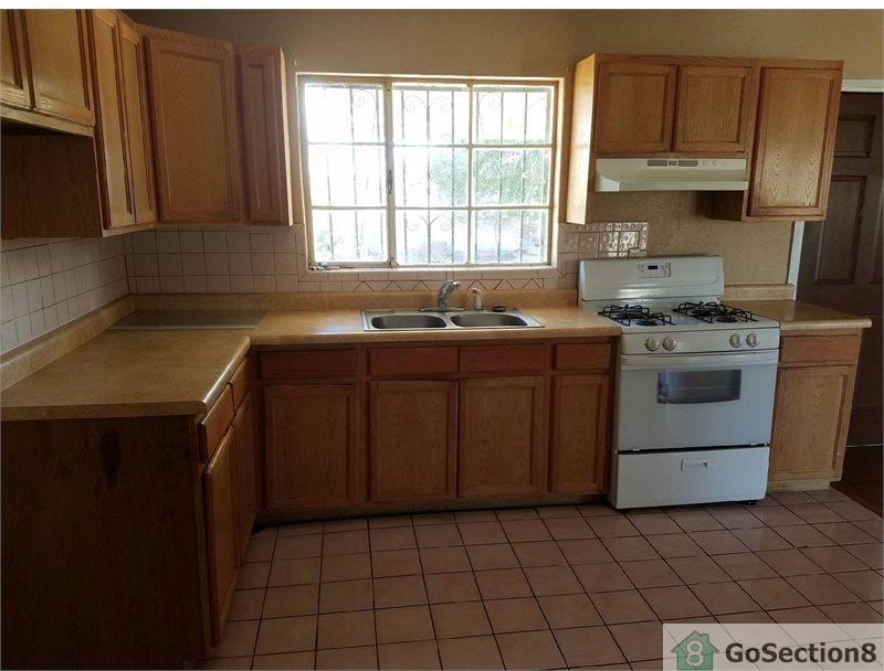 4808 Guadalupe Dr - Photo 3 of 15