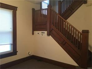 40 Borden Ave - Photo 3 of 12