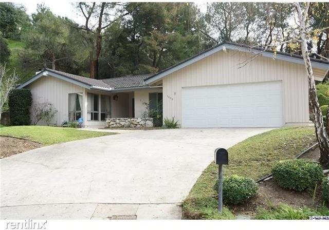 1000 White Deer Dr - Photo 2 of 32