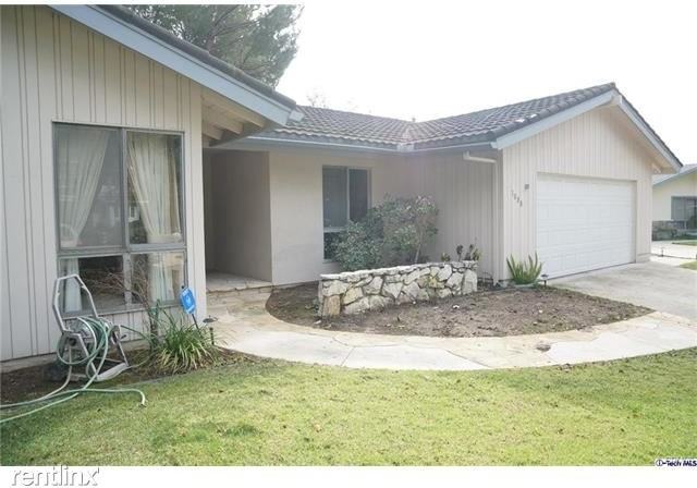 1000 White Deer Dr - Photo 3 of 32