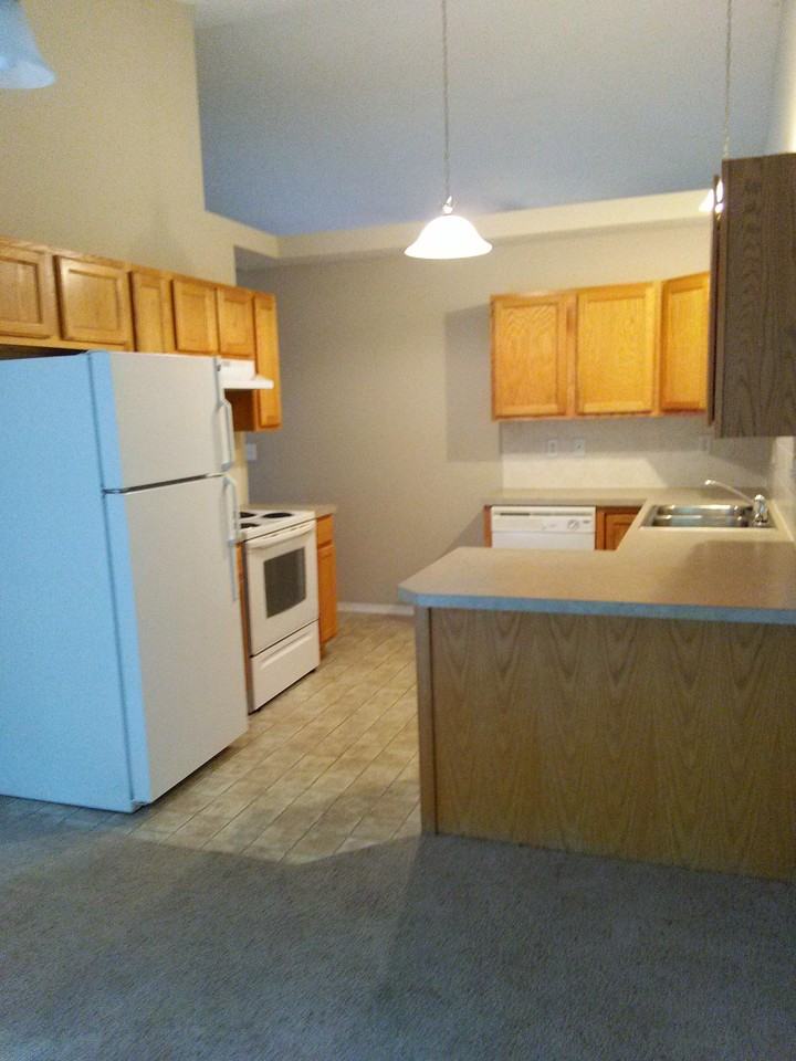 3911 N Pepper Ridge St - Photo 2 of 6