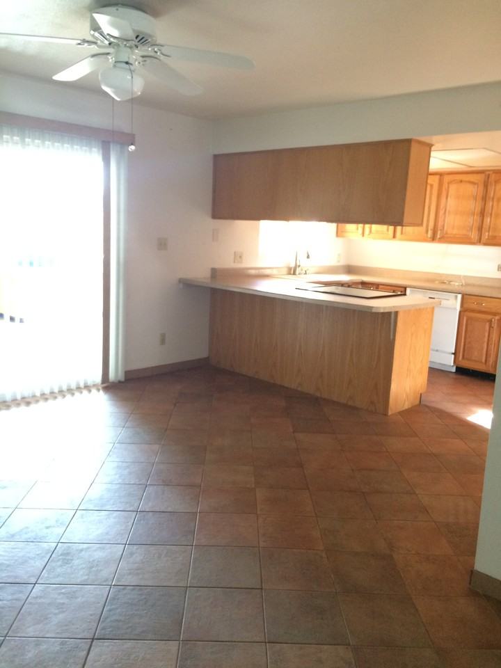 453 N Lesueur - Photo 2 of 3