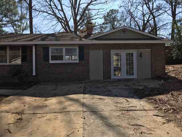 305 Argonne Dr NE - Photo 2 of 42