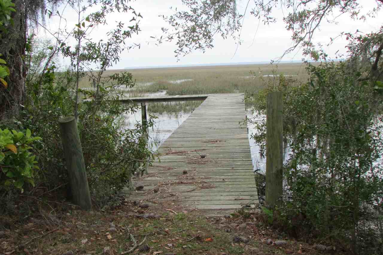 515 Youman's Rd - Photo 3 of 26