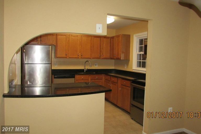 13757 Mapledale Ave - Photo 2 of 10