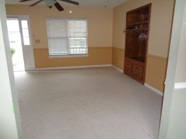 204 Merriwood Cir - Photo 2 of 11