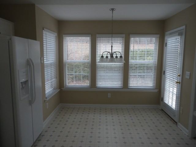 3345 Denby Ct - Photo 3 of 20