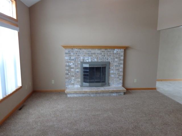 5821 Legacy Ln - Photo 2 of 13