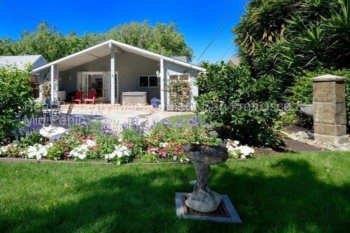 1728 Virginia Ave - Photo 2 of 16