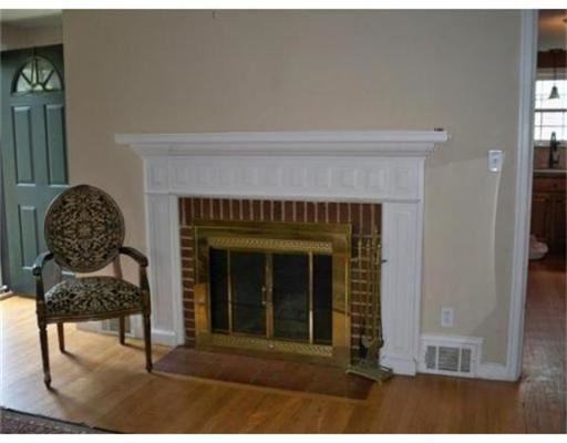 147 Hartford Terrace #0 - Photo 2 of 10