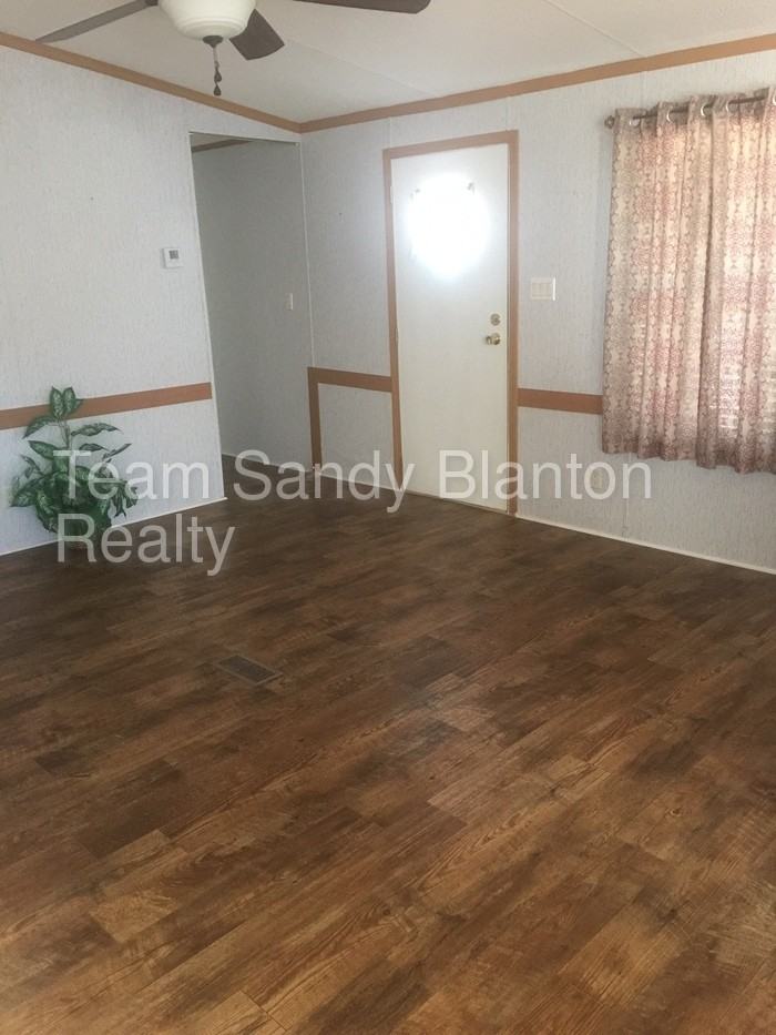 5310 Yellow Bluff Rd - Photo 2 of 11