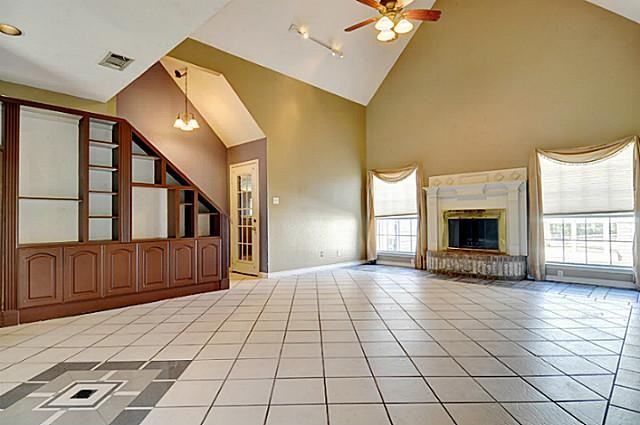 4600 Ridge North Rd - Photo 2 of 25