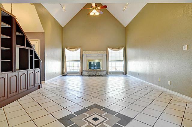 4600 Ridge North Rd - Photo 3 of 25