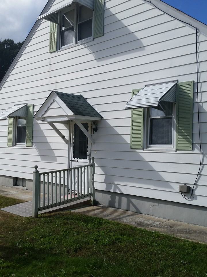 962 Tuckahoe Rd - Photo 2 of 4