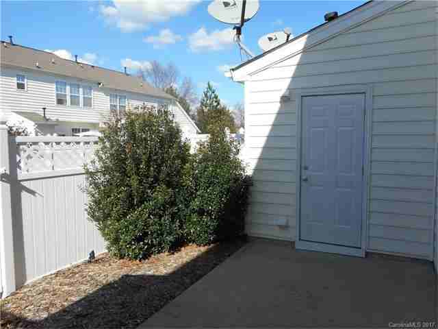 213 Dawn Mist Ln - Photo 3 of 18