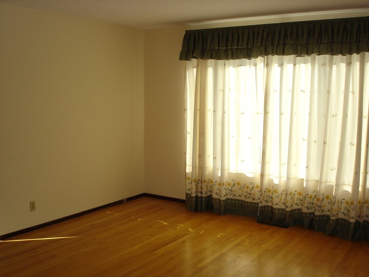 753 Durshire Way - Photo 3 of 18