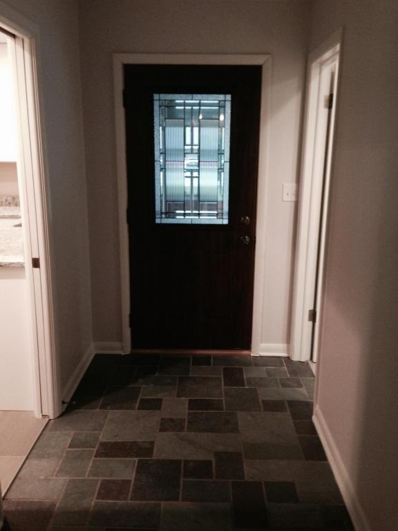 9140 N Lake Dr - Photo 3 of 14