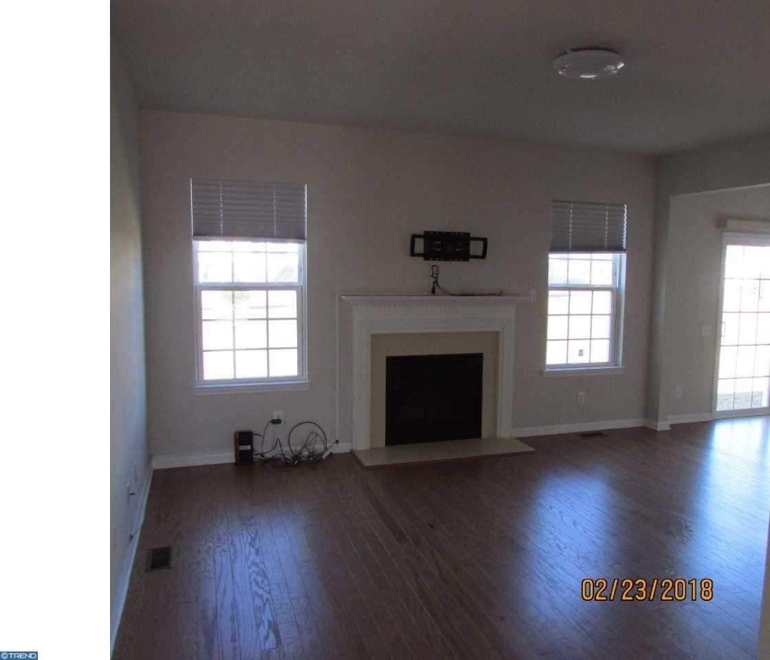 205 Sills Ln - Photo 2 of 16