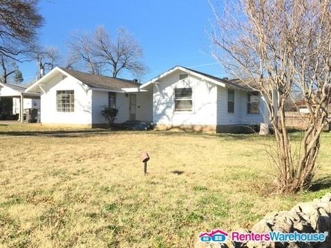 1600 Grand Ave - Photo 2 of 16