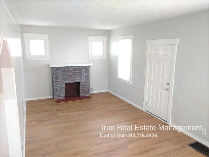 1812 Dallas Ave - Photo 2 of 11