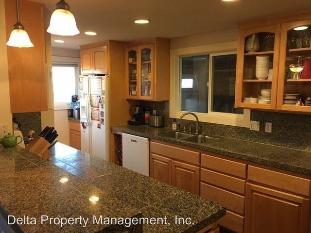 7720 Easy St - Photo 2 of 6