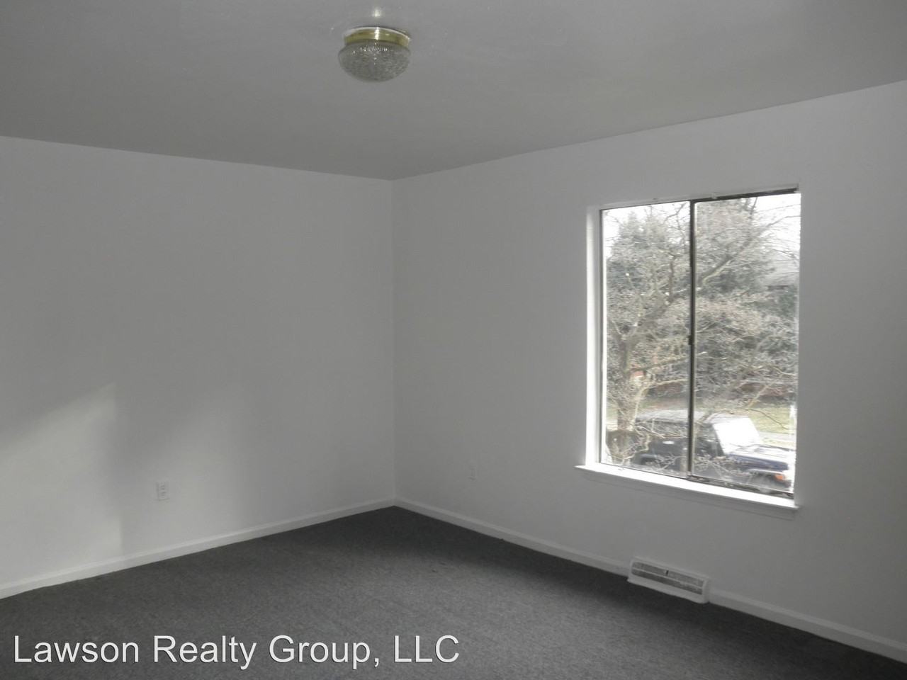 2037 Mountain View Terrace SW - Photo 2 of 19