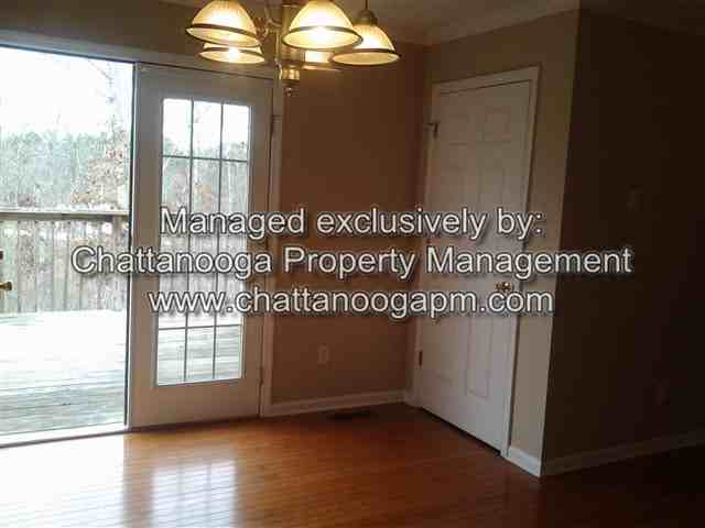 446 Patty Rd - Photo 3 of 17