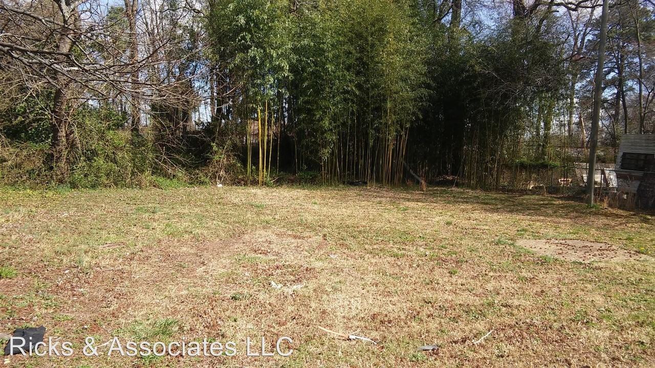 109 Chuckatuck Ave - Photo 3 of 10