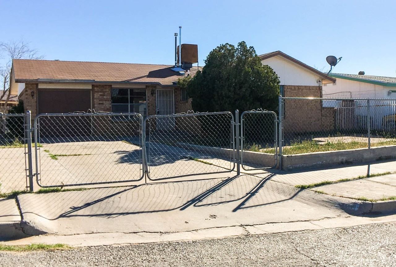 8408 Baylor Pl - Photo 2 of 13