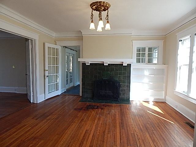 103 Kings Hwy - Photo 3 of 32