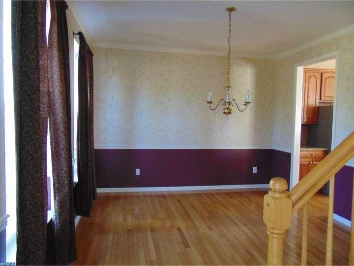 6 Pierce Rd - Photo 3 of 24