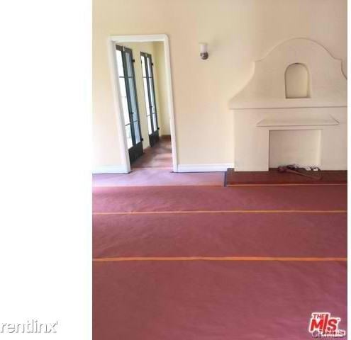 1307 S Longwood Ave - Photo 3 of 9