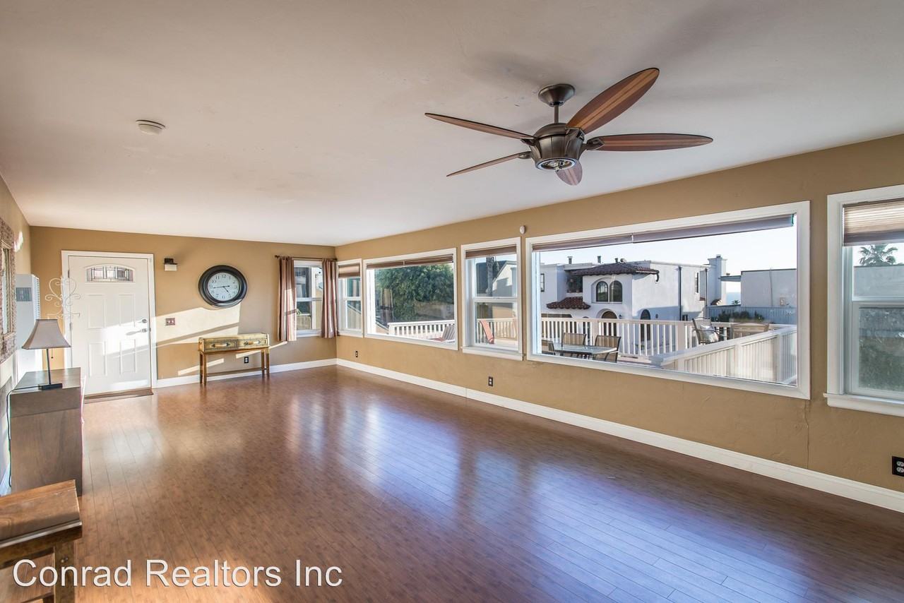 105 Capistrano Ln - Photo 2 of 23