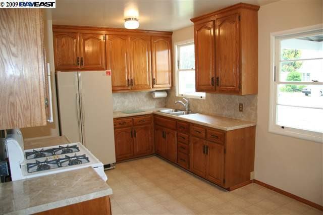 15074 Beatty Street - Photo 2 of 4