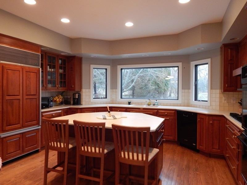 1214 Aspen Ct - Photo 2 of 18